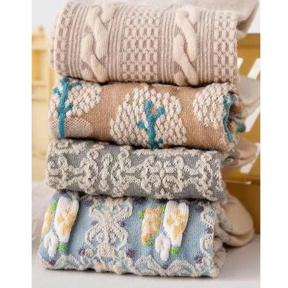 Cozy Textured Floral Print Color Block Socks Set